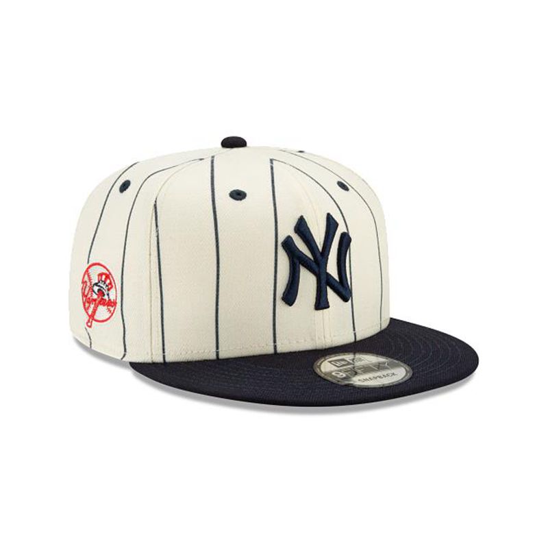 MLB New York Yankees Pinstripe 9Fifty Snapback (XNF1463) - White New Era Caps